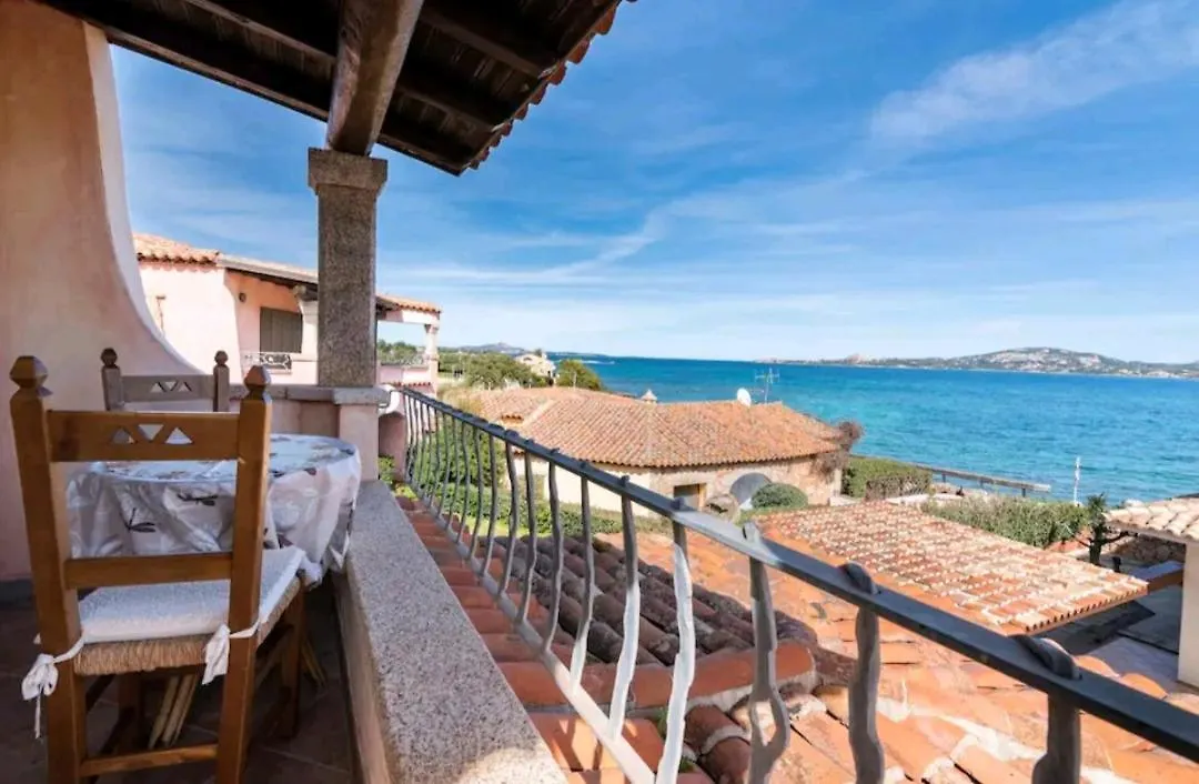 Villa Rosa Cannigione Italia
